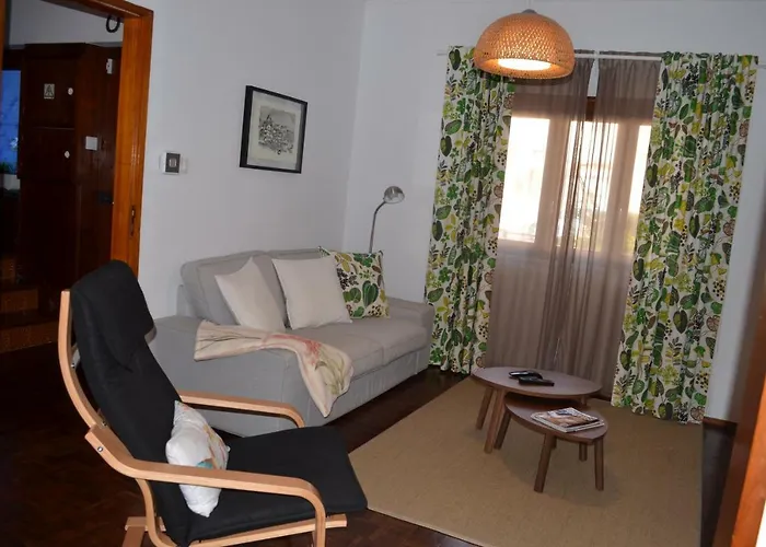 Ferienhaus Beija-flor House Ribamar (Torres Vedras)