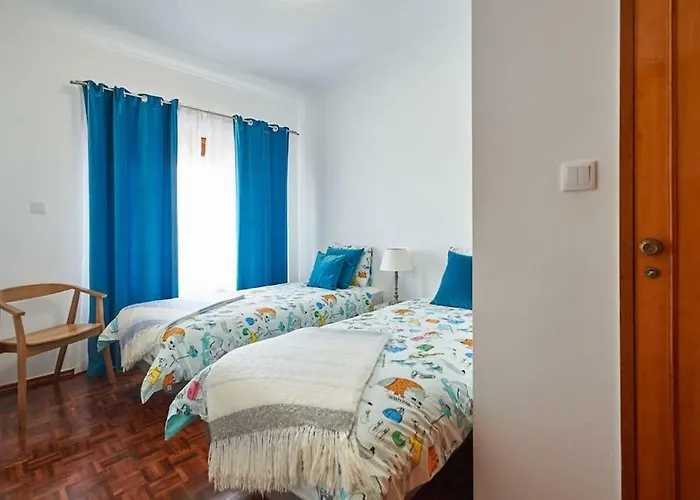 Ferienhaus Beija-flor House Ribamar (Torres Vedras)